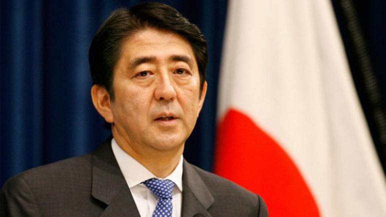 رئيس الوزراء الياباني يدعو للحفاظ على التحالف بين نيسان و رينو و ميتسوبيشي بعد اعتقال غصن